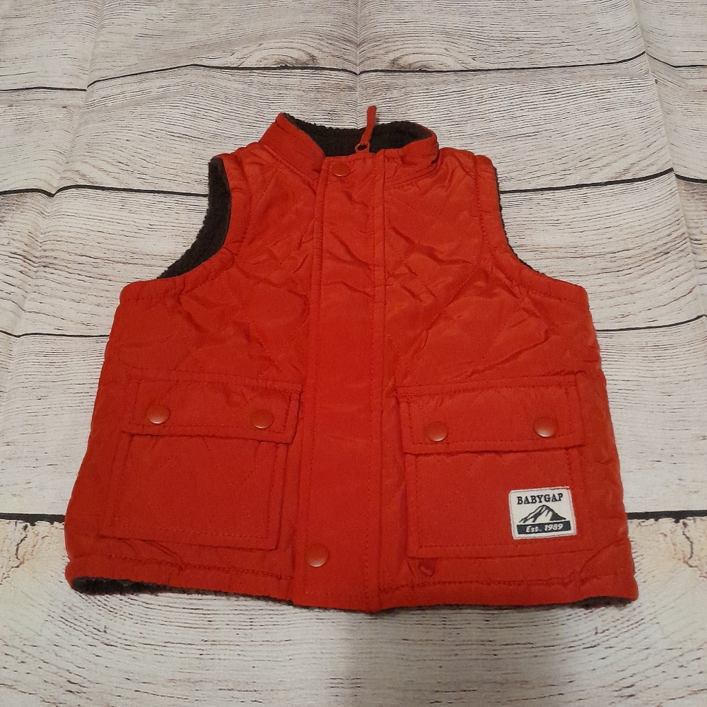 GAP Reversible Vest Baby Boy Sz Up to 12-18 Months